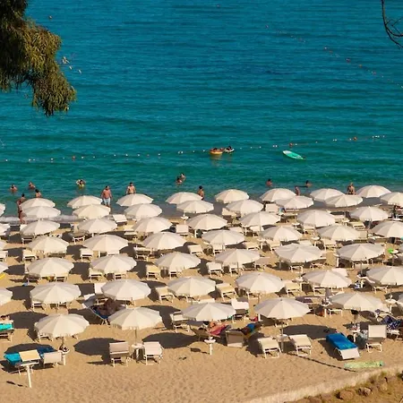 - Il Mare In Stanza * Caminia